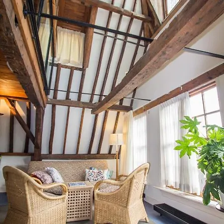 Bed & Breakfast Green Apple Holiday - Nieuwmarkt Area Amsterdam